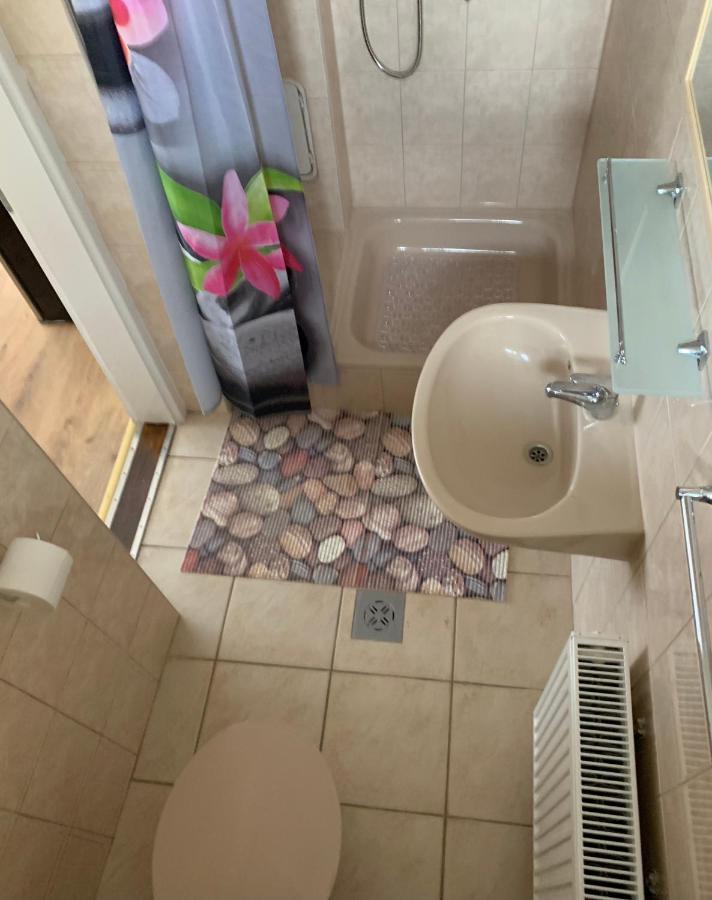 Zsuzsa Apartman Hajdúszoboszló Εξωτερικό φωτογραφία